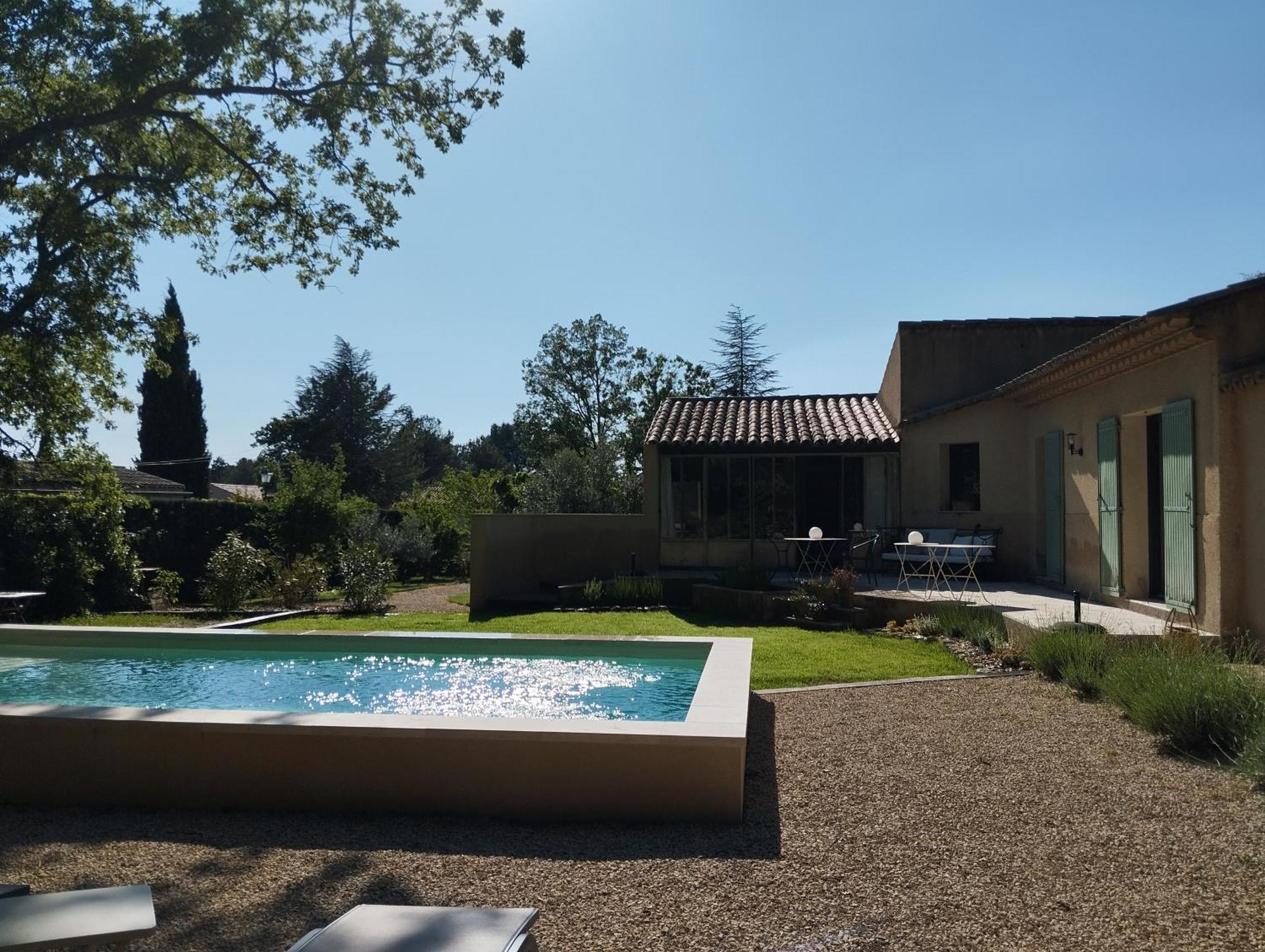 Les Cheneslierres Bed & Breakfast Lourmarin Exterior foto